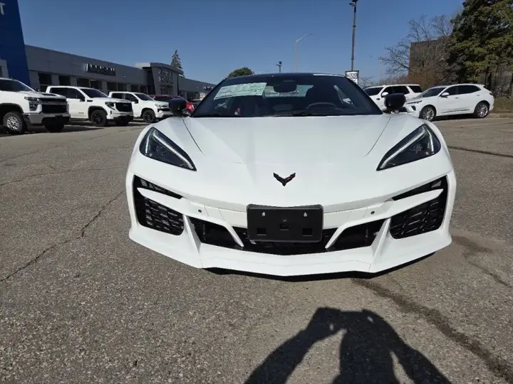Chevrolet Corvette 2026 photo 2