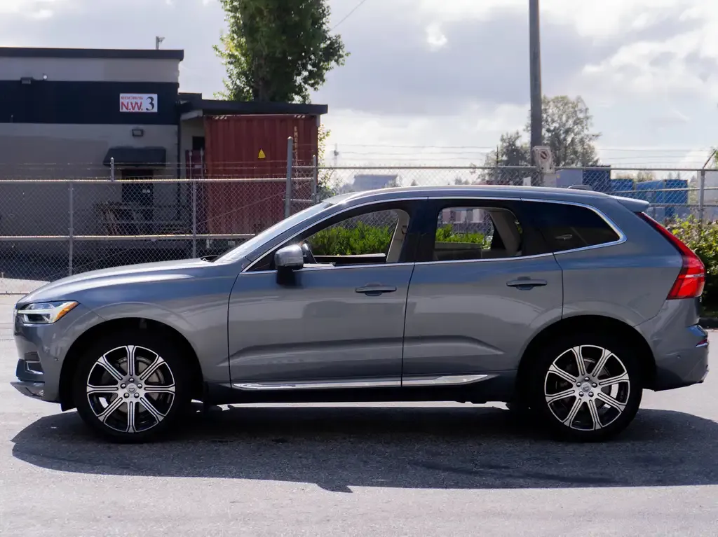 Volvo Xc60 2019 photo 2