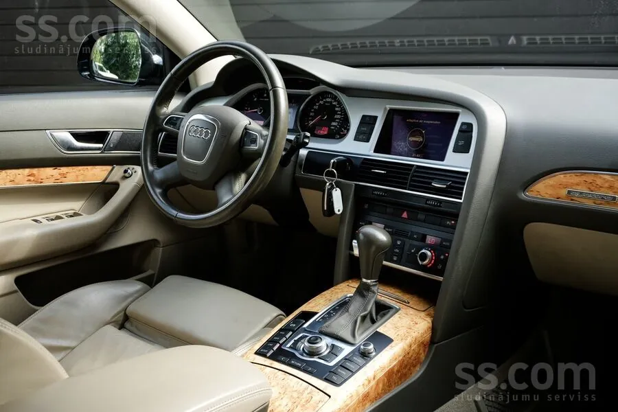 Audi A6 2010 photo 5
