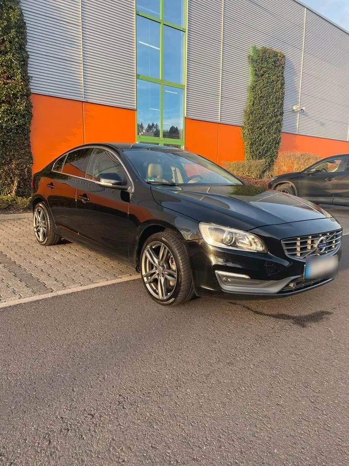 Volvo S60