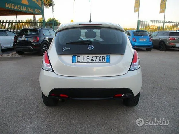 Lancia Ypsilon 2011 photo 5