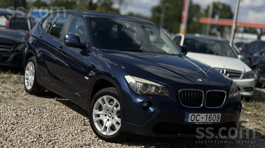 BMW X1