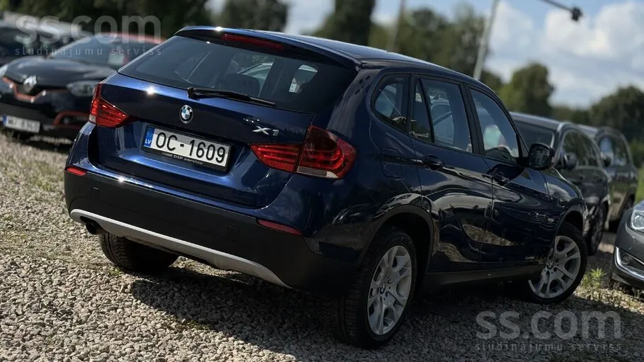 BMW X1 2010 photo 3