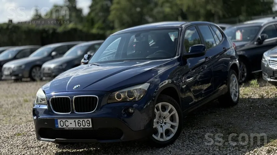 BMW X1 2010 photo 2