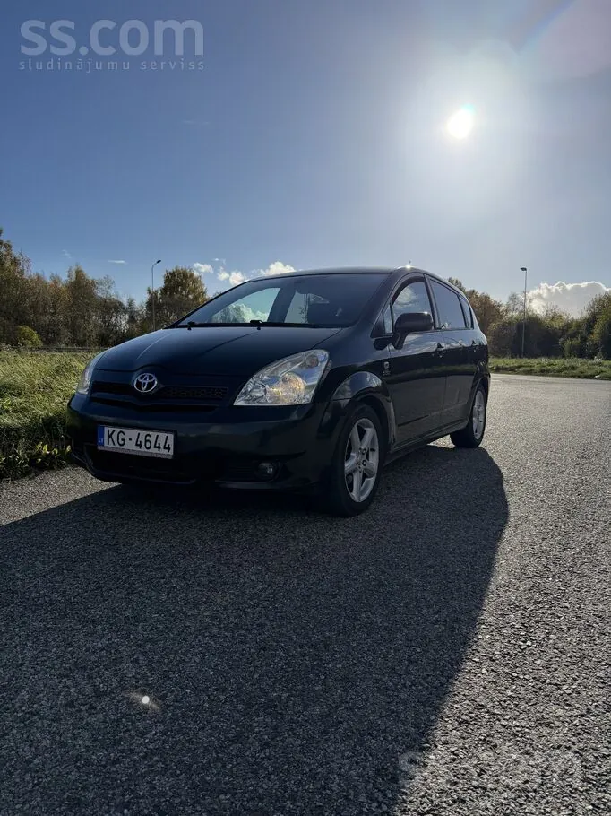 Toyota Corolla Verso 2007 photo 2