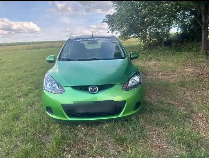 Mazda 2