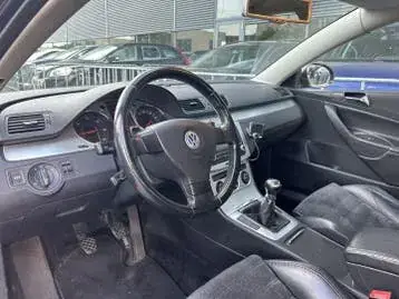 Volkswagen Passat 2006 photo 3