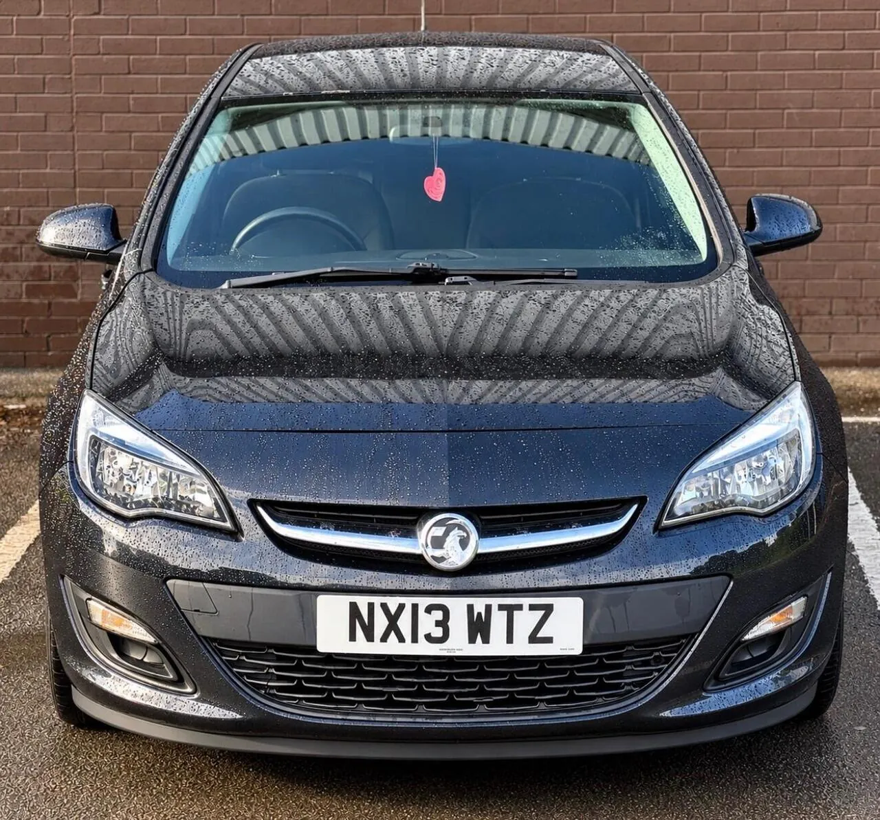 Vauxhall Astra 2013 photo 4