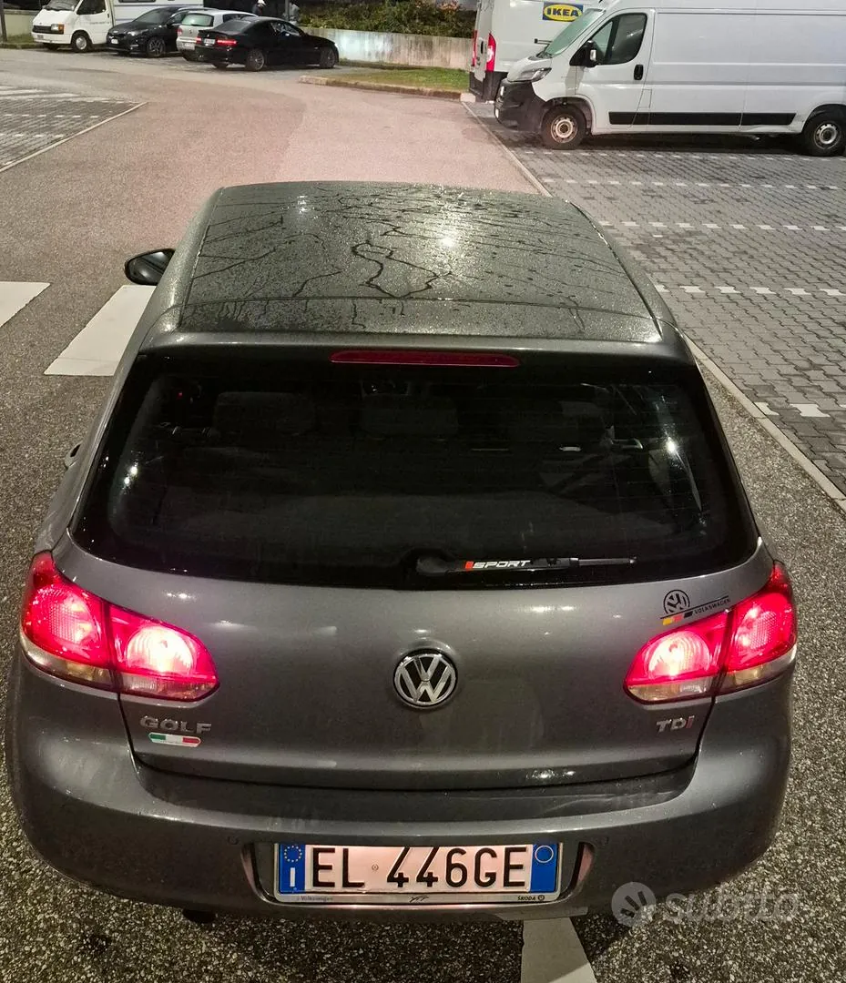 Volkswagen Golf 2012 photo 2