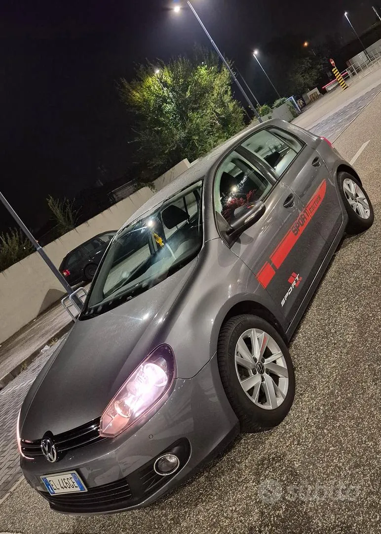 Volkswagen Golf 2012 photo 4
