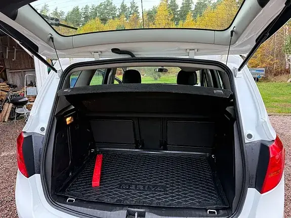 Opel Meriva 2014 photo 2