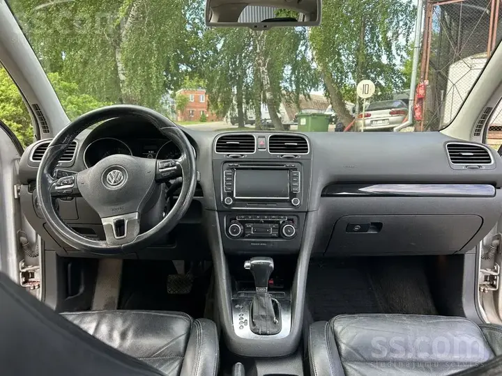 Volkswagen Golf 6 2009 photo 2