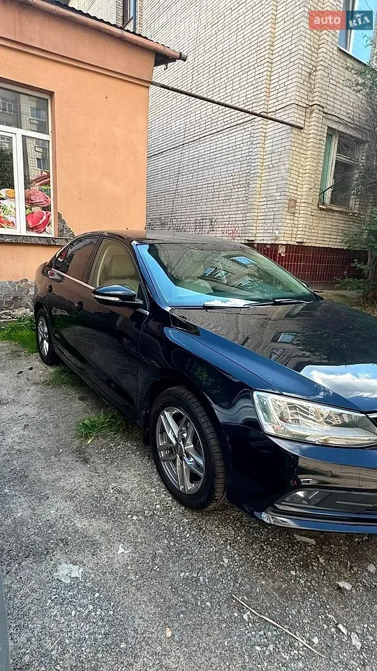 Volkswagen Jetta 2016 photo 4