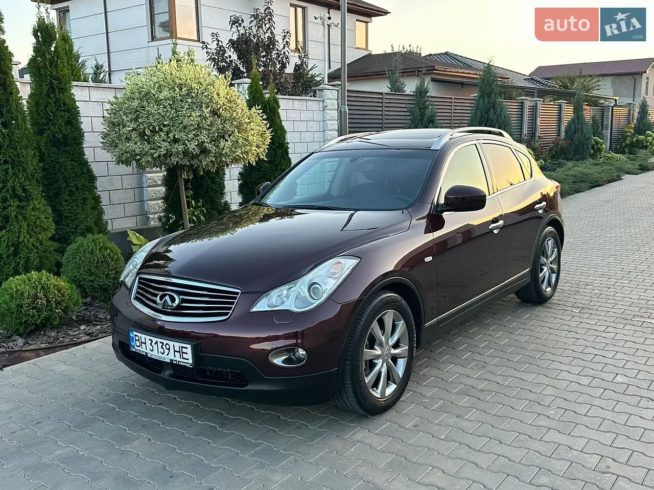 Infiniti Ex 25 2011 photo 3