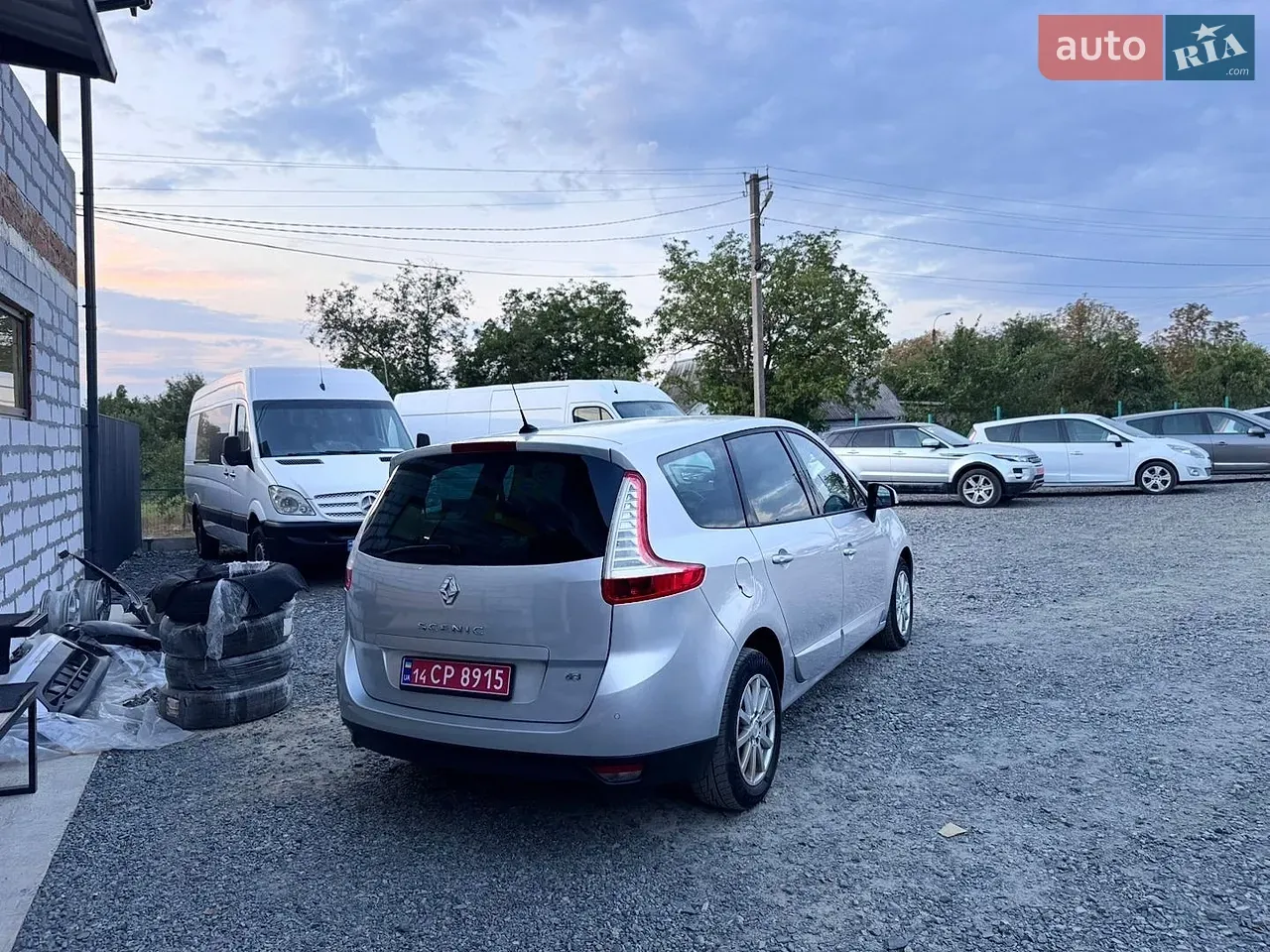 Renault Grand Scenic 2011 photo 3