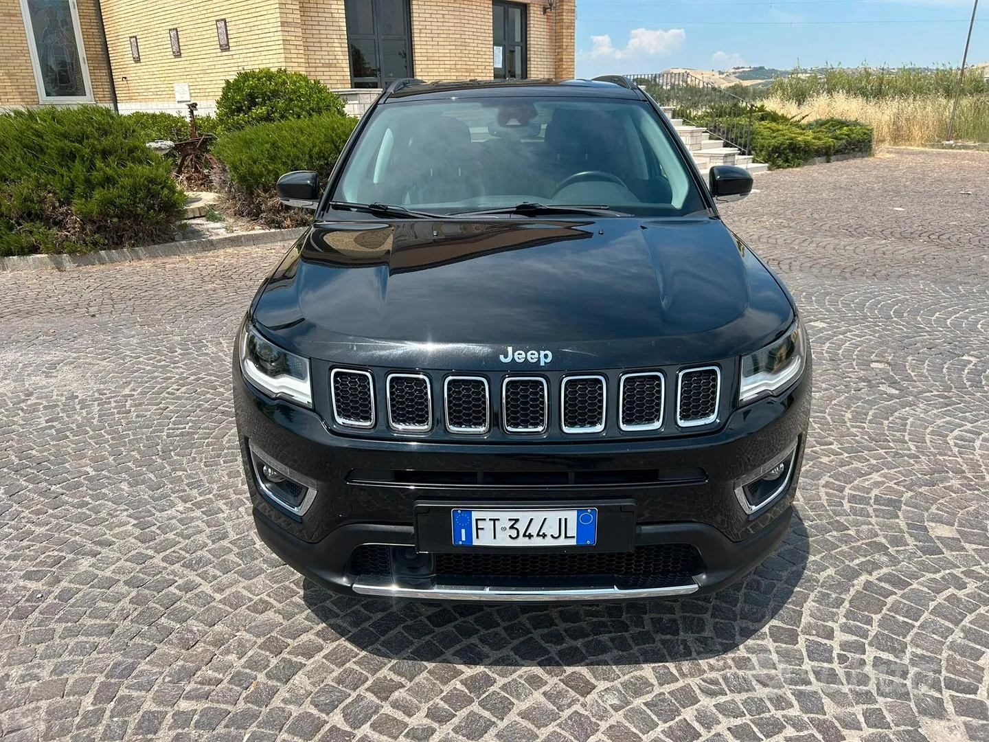 Jeep Compass 2018 photo 2