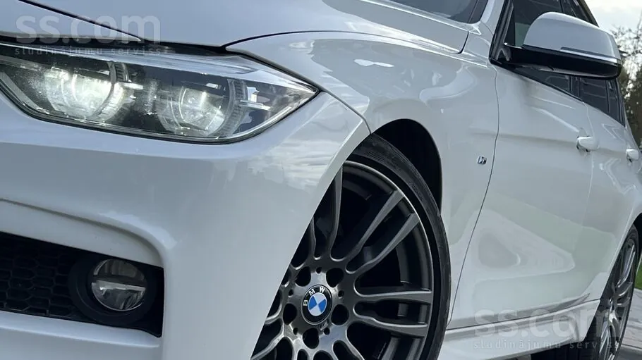 BMW 318 2017 photo 5