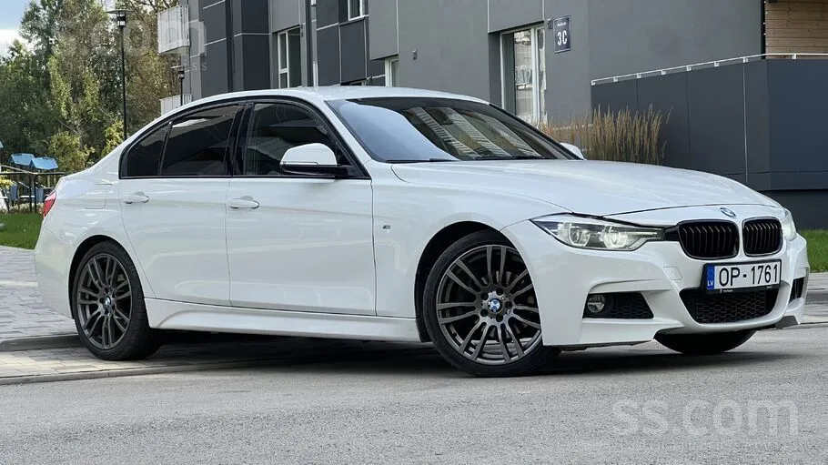 BMW 318 2017 photo 4