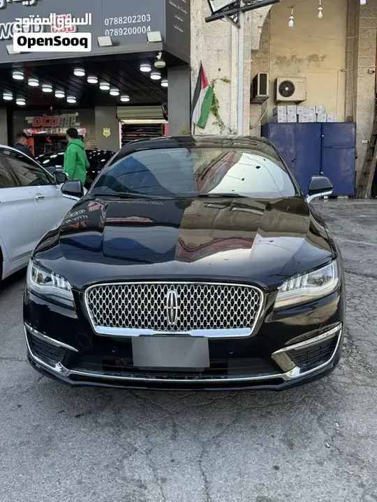 Lincoln Mkz