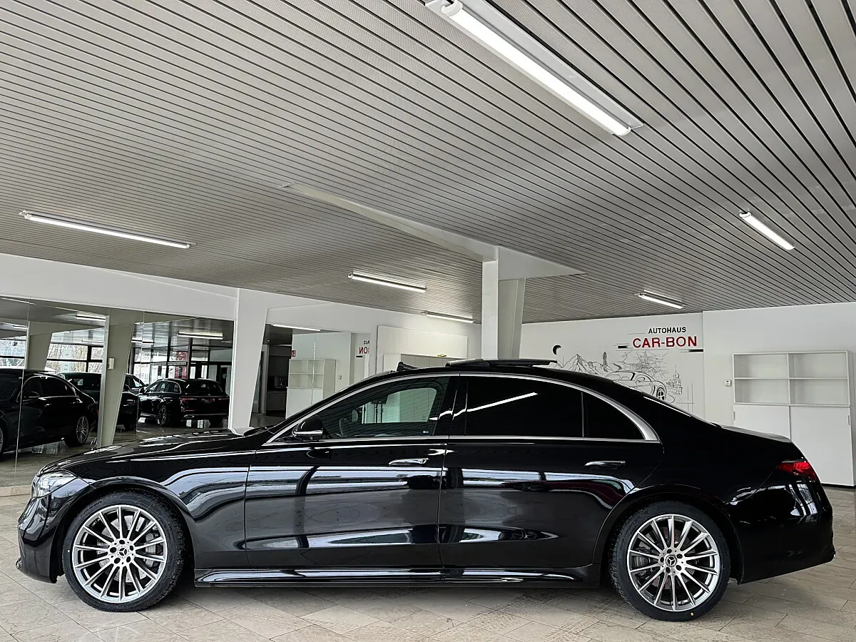 Mercedes-Benz S-Class 2022 photo 2
