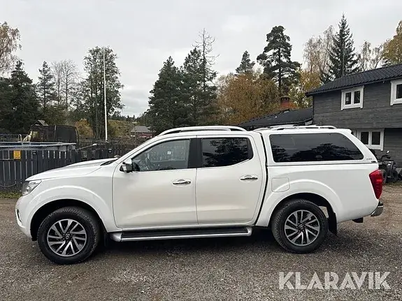 Nissan Navara 2018 photo 2
