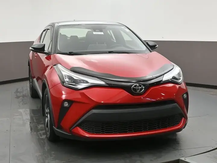 Toyota C-Hr 2022 photo 2