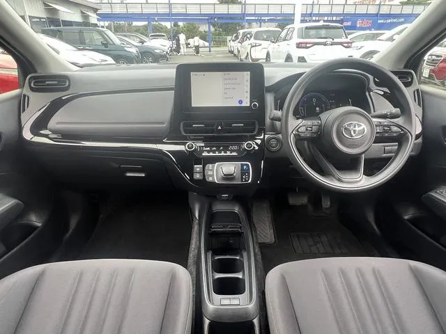 Toyota Aqua X 2026 photo 5