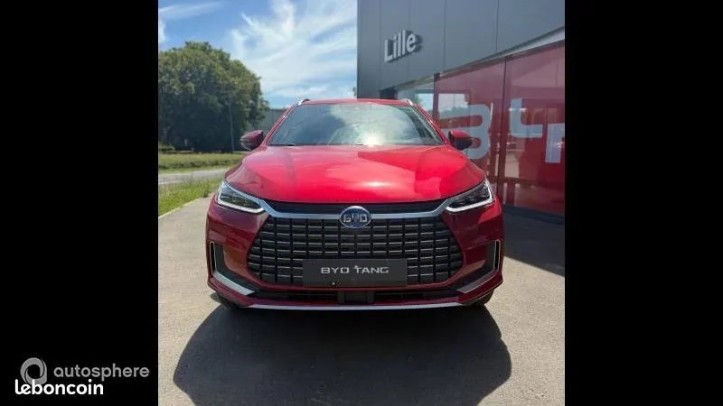BYD Tang 2024 photo 5