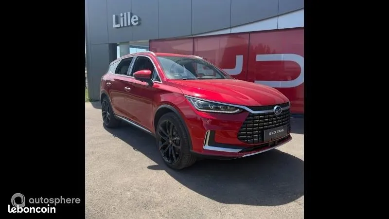 BYD Tang 2024 photo 4