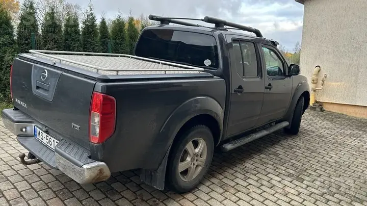 Nissan Navara 2007 photo 3