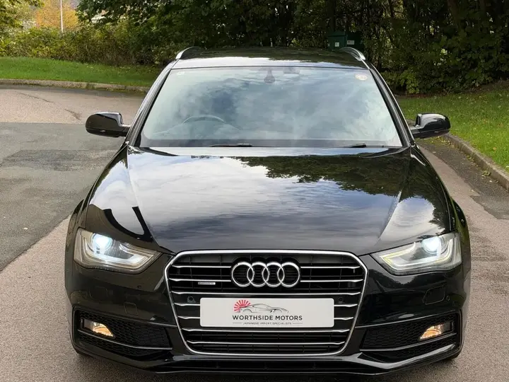 Audi A4 Avant 2013 photo 2