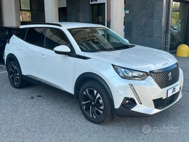 Peugeot 2008 2020 photo 3
