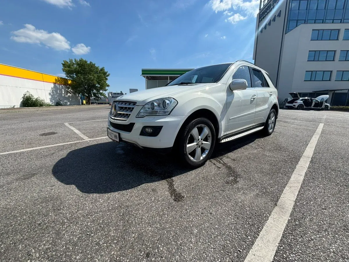 Mercedes-Benz M-Class