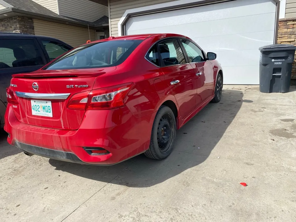 Nissan Sentra 2017 photo 2