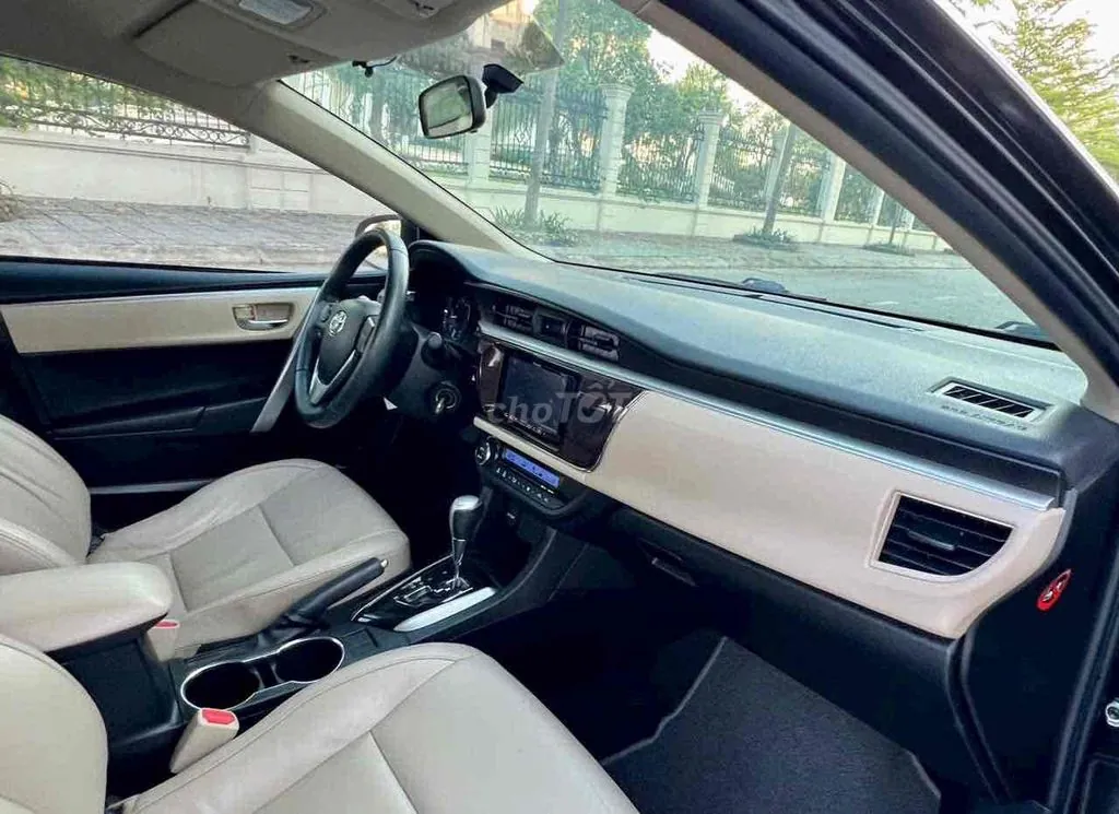 Toyota Altis 2015 photo 5