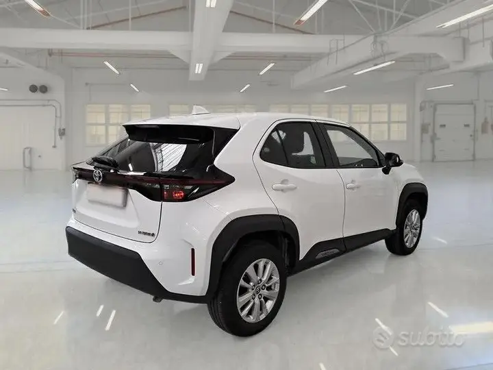 Toyota Yaris Cross 2023 photo 4