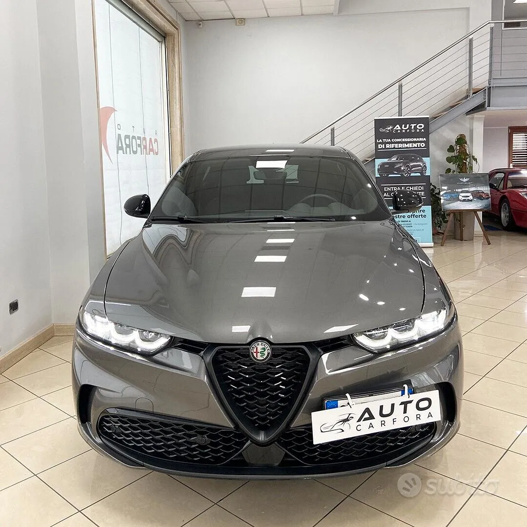 Alfa Romeo Tonale 2025 photo 2