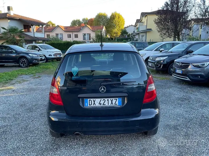 Mercedes-Benz A 2008 photo 5
