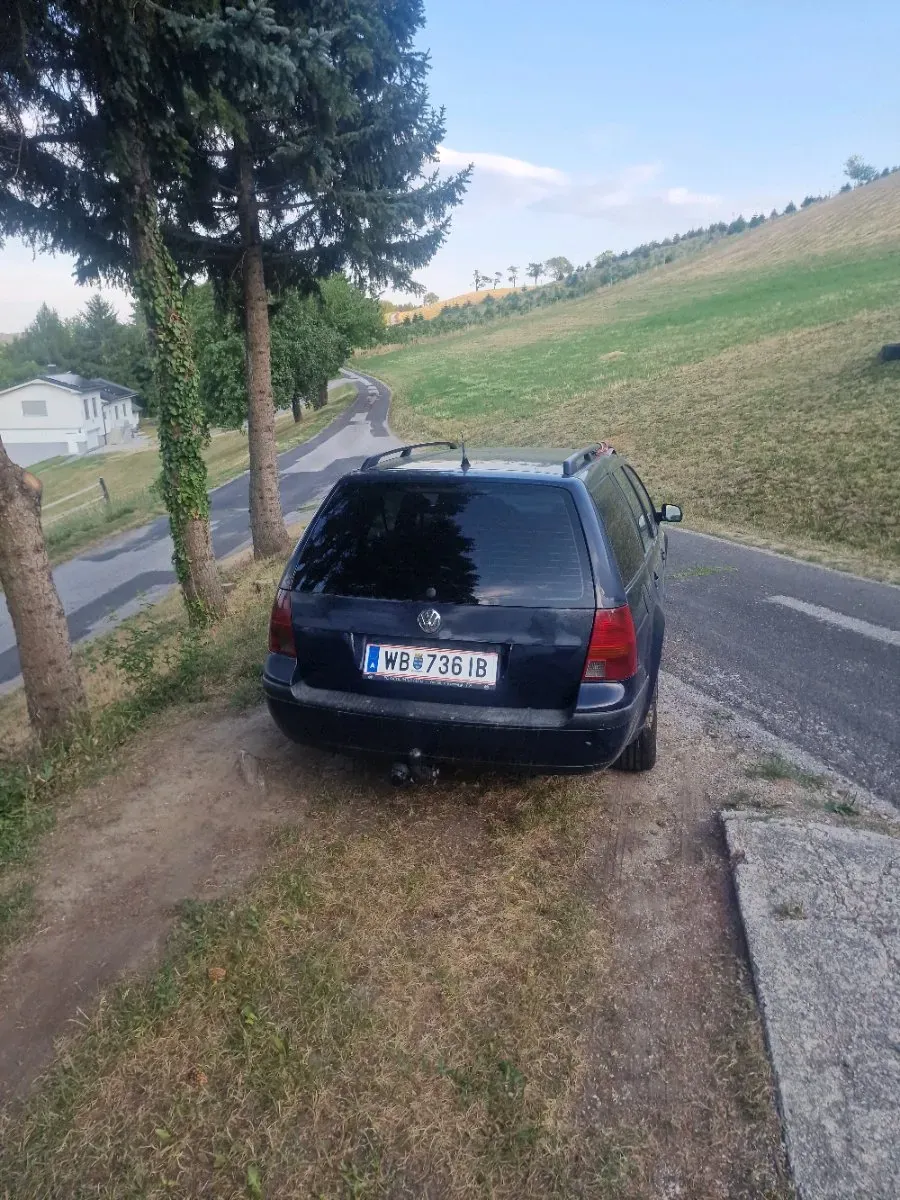 Volkswagen Golf 2003 photo 3