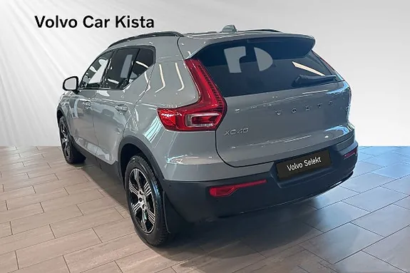Volvo Xc40 2025 photo 4