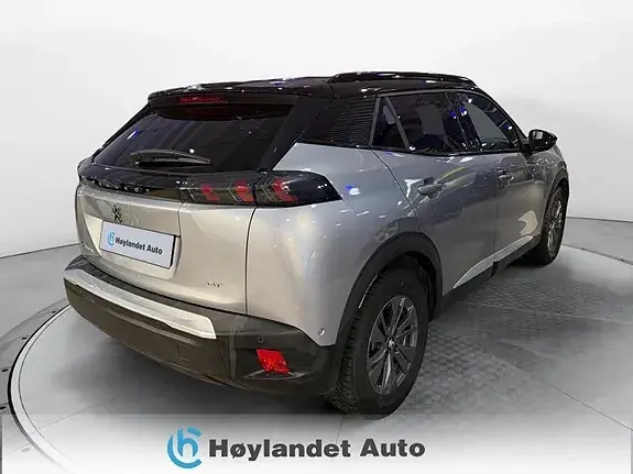 Peugeot E-2008 2021 photo 5