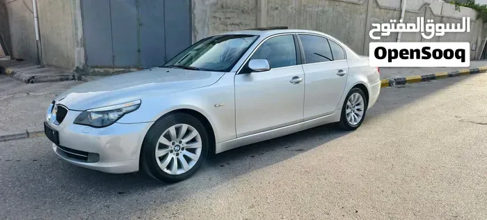 BMW 5 Series 2009 photo 3