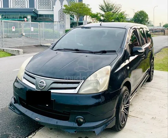 Nissan Livina