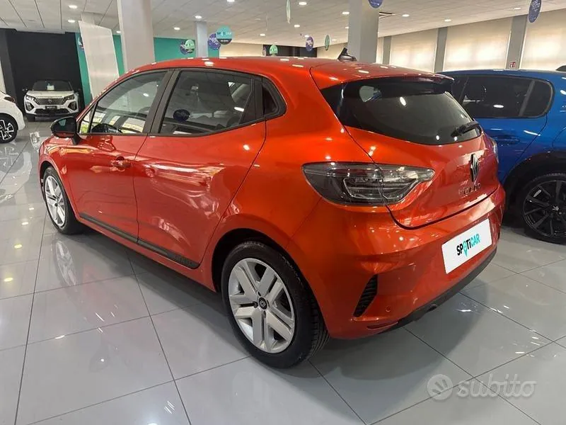 Renault Clio 2024 photo 3