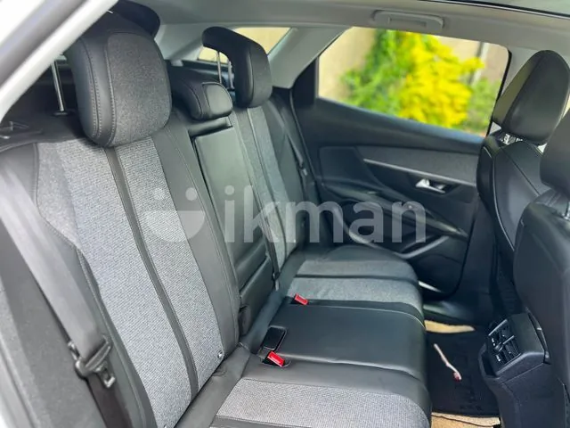 Peugeot 3008 2019 photo 2