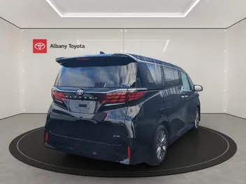 Toyota Alphard 2026 photo 4