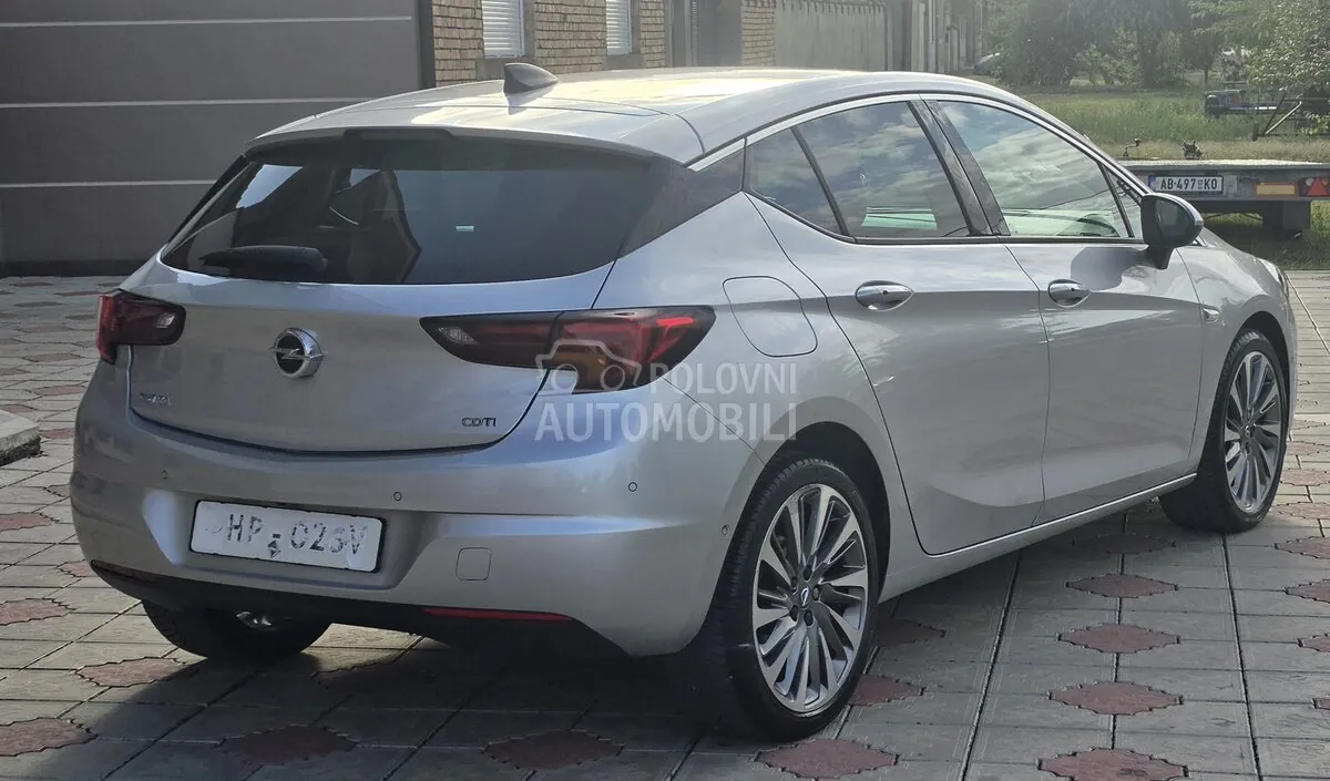 Opel Astra K 2015 photo 3