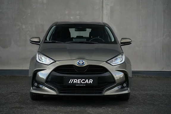 Toyota Yaris 2022 photo 4