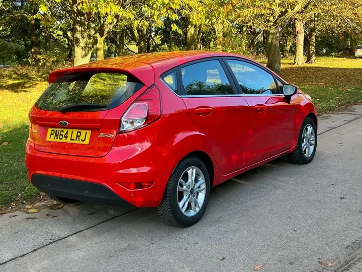 Ford Fiesta 2014 photo 5