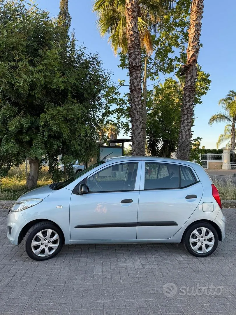 Hyundai I10 2013 photo 2